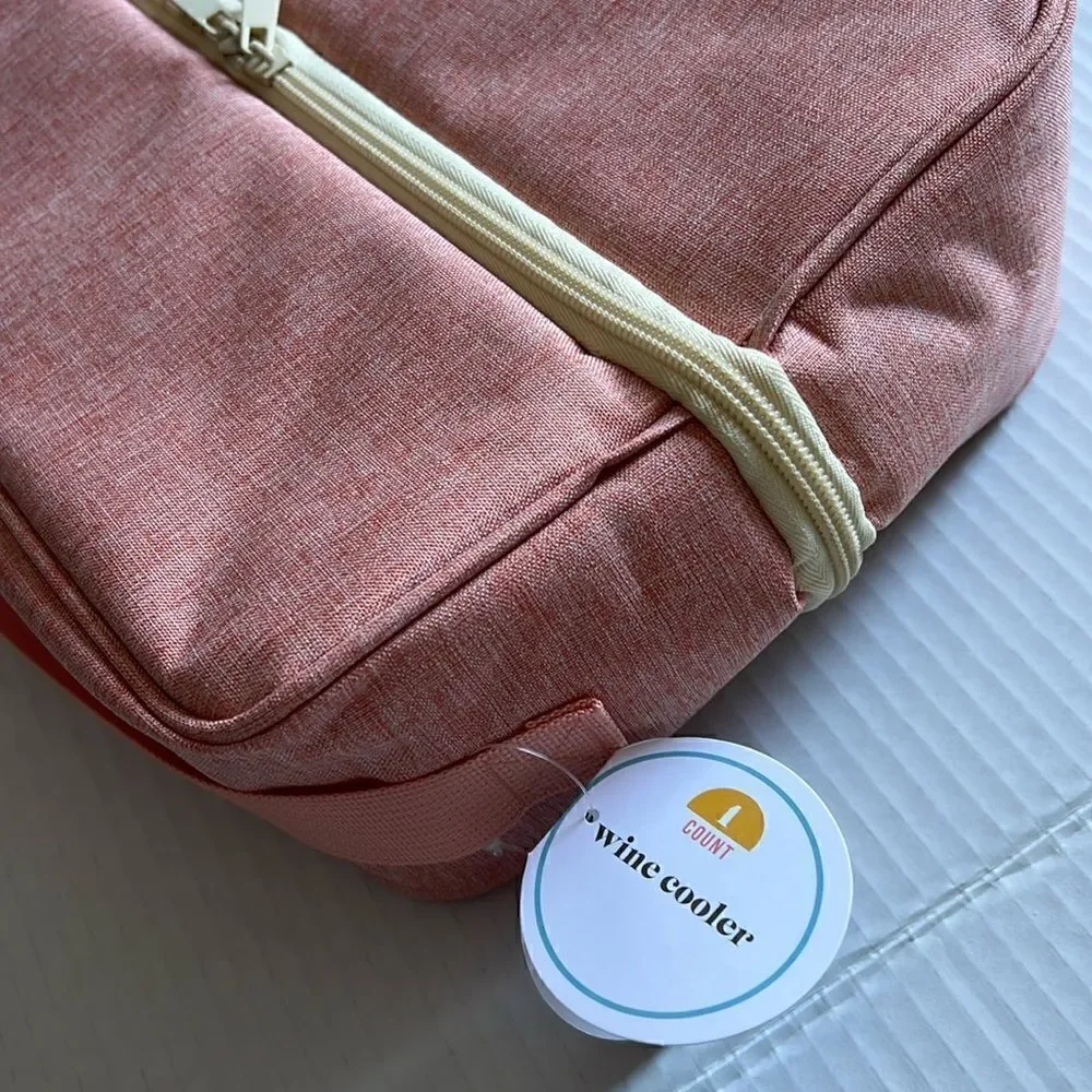 Wine cooler in Peach zipper bag